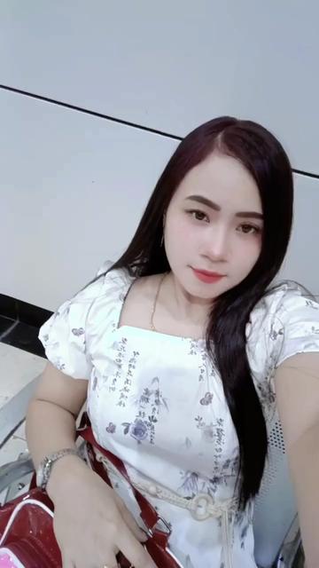 @Molly Jiwa beauty