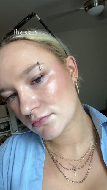 @Bay | Acne Baddie ✨