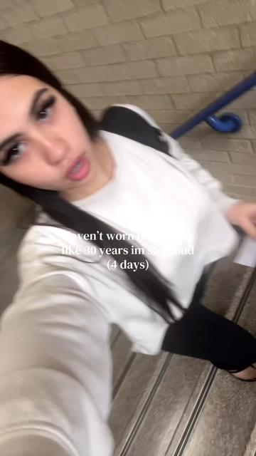 @𝘊𝘦𝘭𝘦𝘴𝘵𝘦