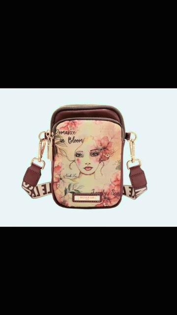 @Peachybags