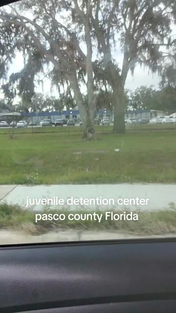 @johnnyboy86willgetrich