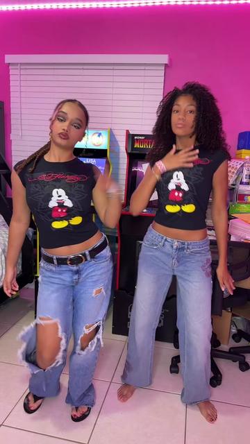 @DemDaddysGirls4