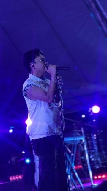 @FB : เก่ง ฮ๊าฟป๋ม