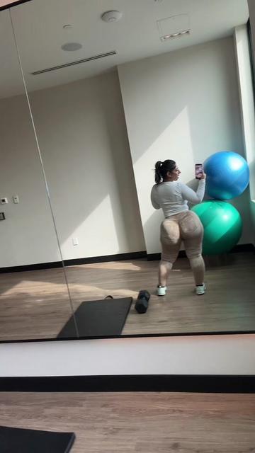 @Tinydyme