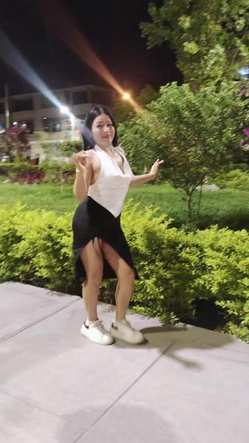 @Carolina Mora🦂