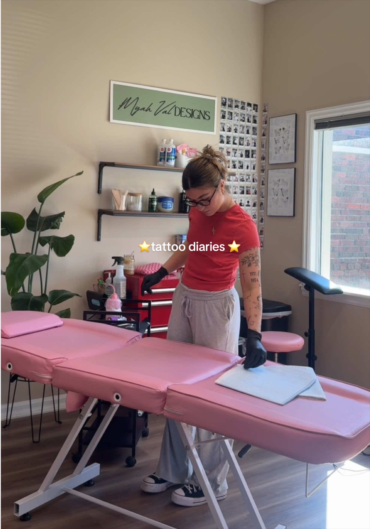 @myah | fine line tattoo artist