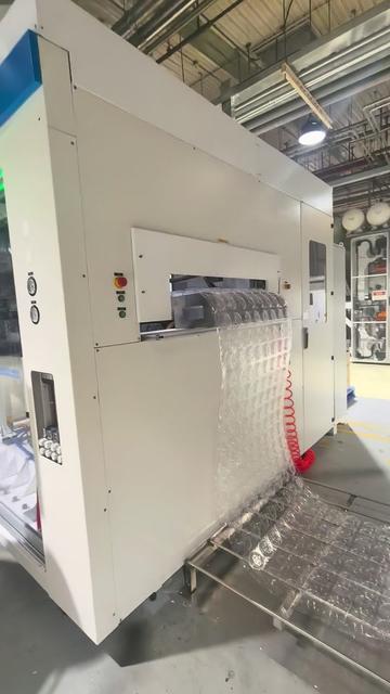 @HYX Thermoforming Machine