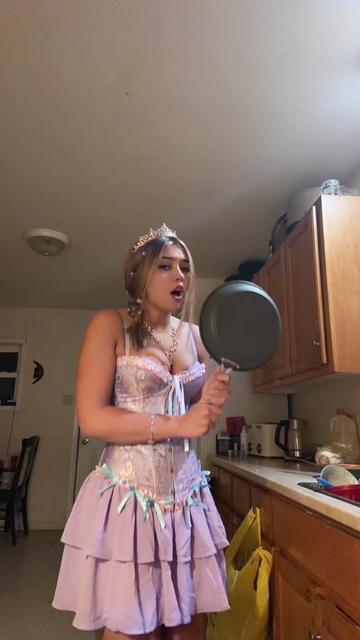 @Kiara Sinclair