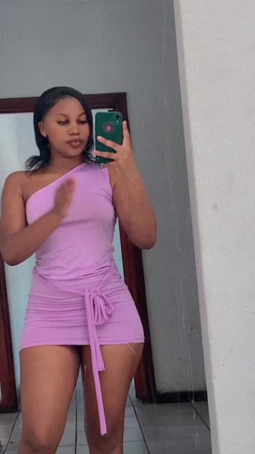 @tiny.👣