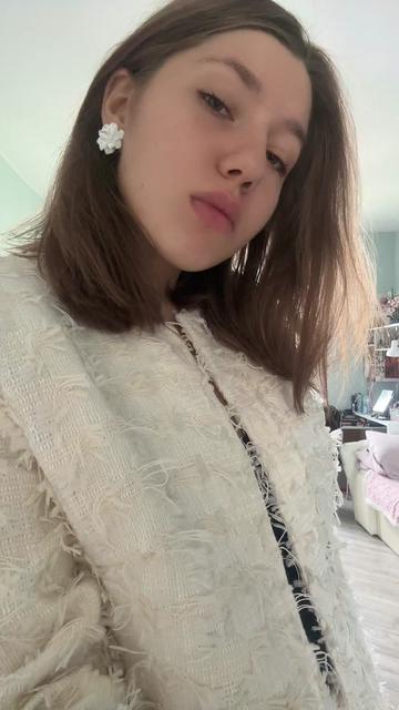@.Nivmoon.