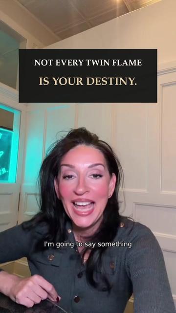 @Lauren Evans | Psychic
