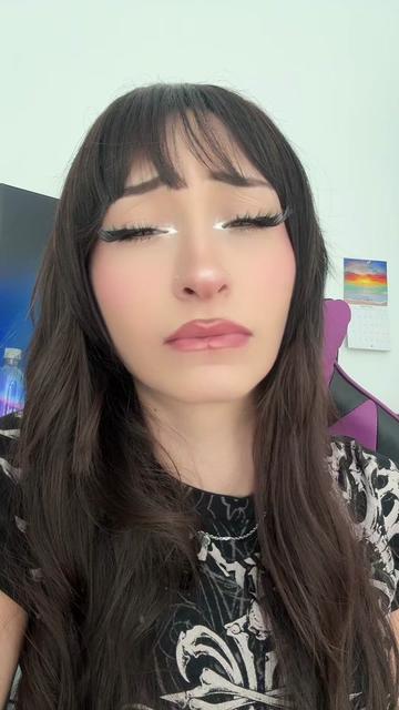 @Foxxi