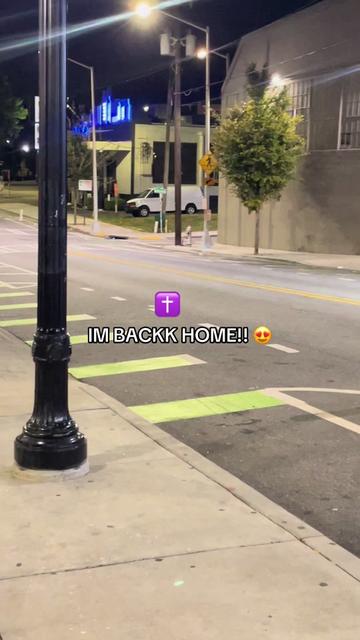 @therealmiaunna