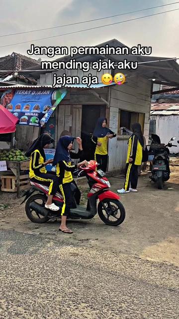 @putrii🍒