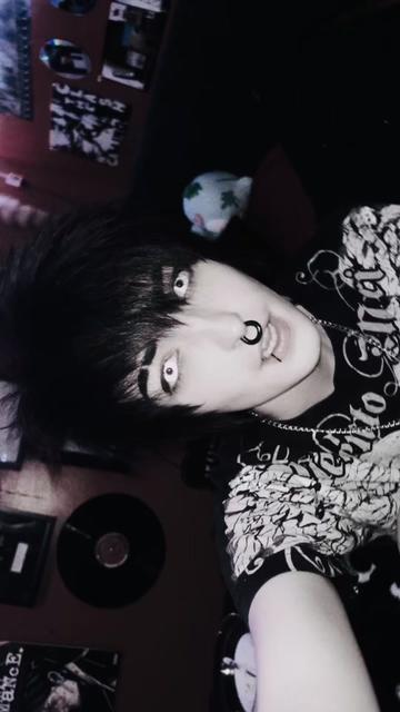 @⁺{¬ºཀ°}¬☣︎ Jay