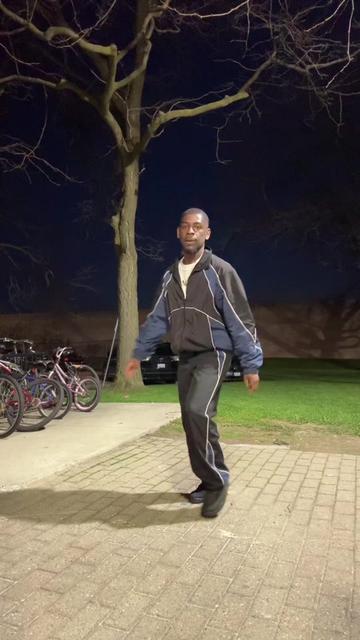 @KingManley_