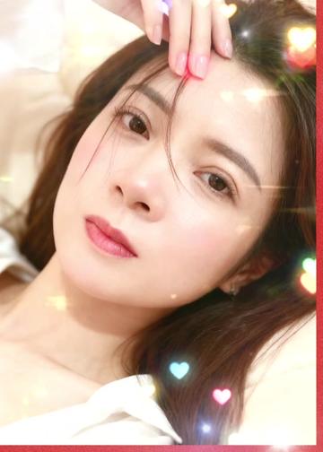 @Nhung 79 ☘️