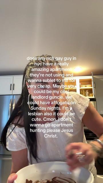 @thequeerghoul 🍉