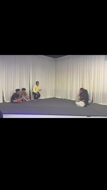 @Dancegroup