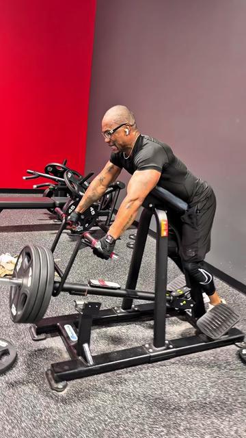 @Cornelius Misdeal Burse