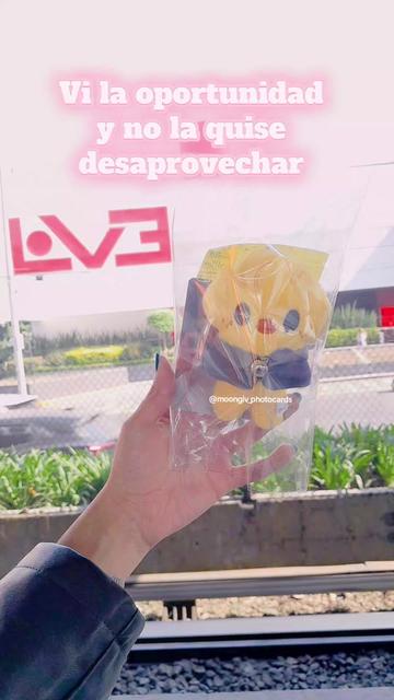 @Moongiv Photocards 🩷