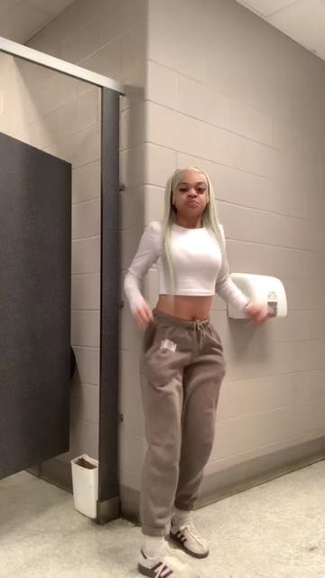 @myyriyah
