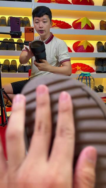 @HẬU Bán Dép