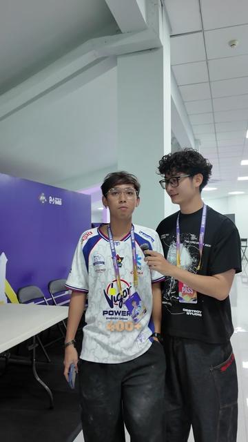 @D.FanGz-រ៉ាឌី