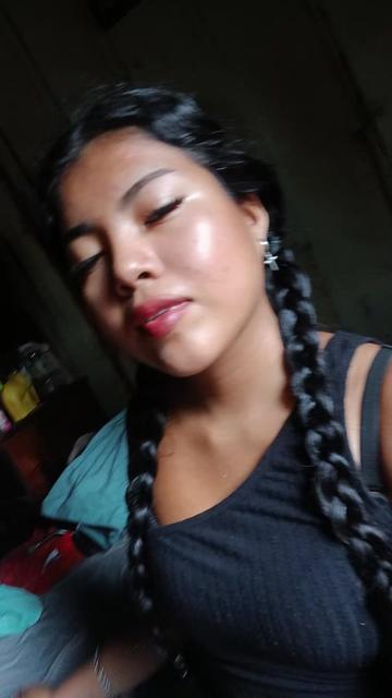 @Yoselin Estrada 💋🍒
