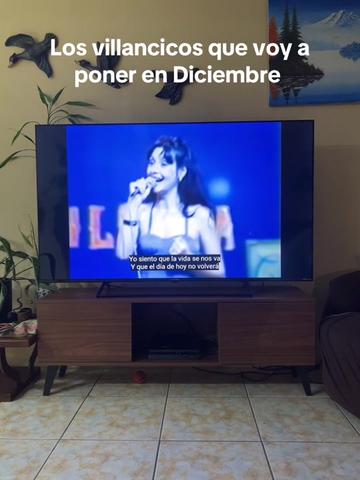 @Melaniie._.Anahí