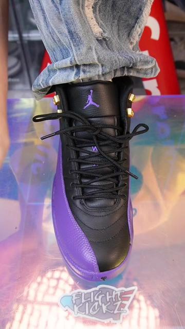 @Lacedsneaker