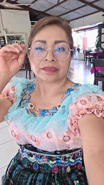 @Gloria Tzoc