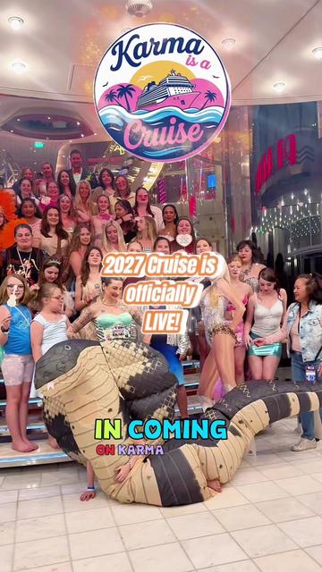 @Jamie | GirlhoodGetaways 💞✈️