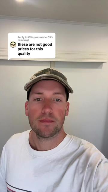 @holidayharry