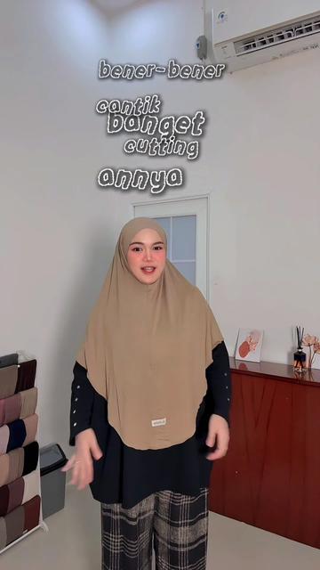 @Amaliaesbee