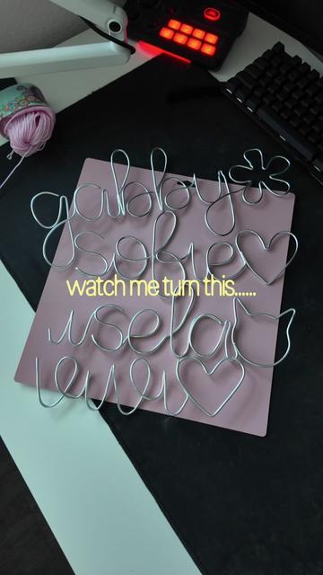 @danni⋆˙⟡♡
