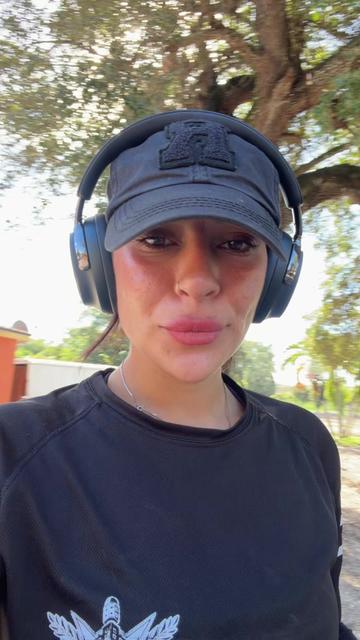 @קורלי