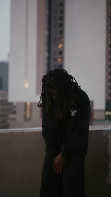 @05