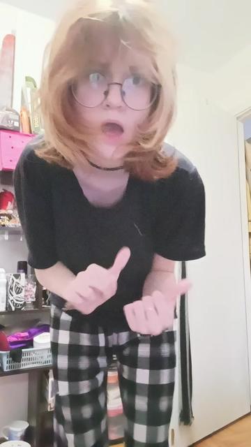 @Эрен😨ム@