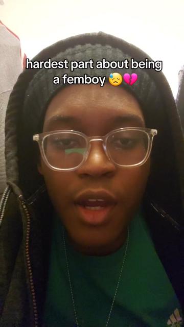 @⚝