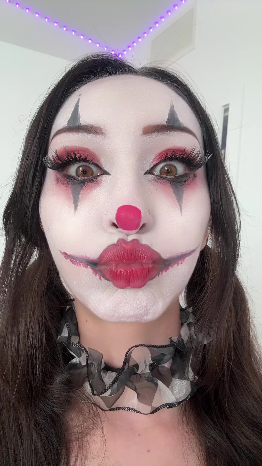 @Foxxi