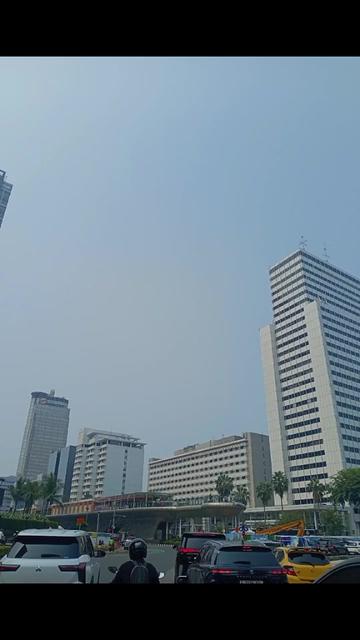 @Seni_Harliani
