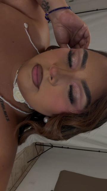 @melanie angeles ౨ৎ