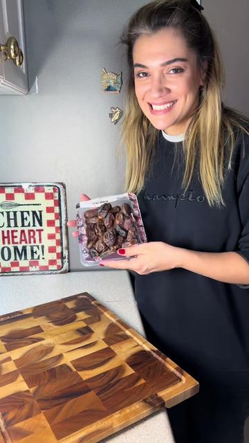 @Lilya Kitchens
