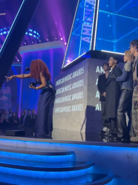 @AMAs