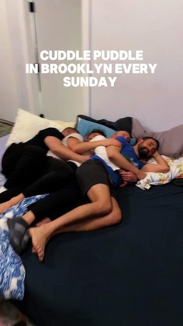 @GayBritishBear