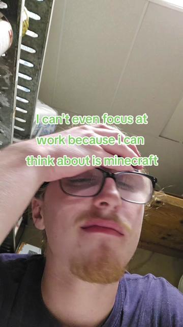 @GoldieGl0cks