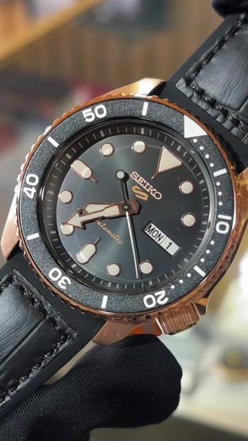 @Yonzon Timepieces
