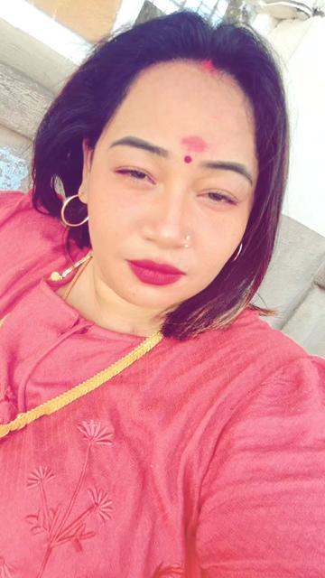@Brinda_😗