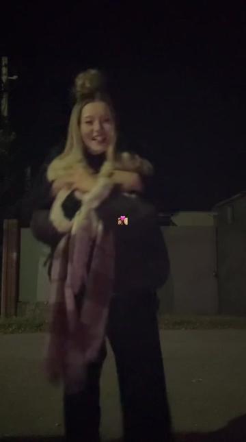 @👣👣